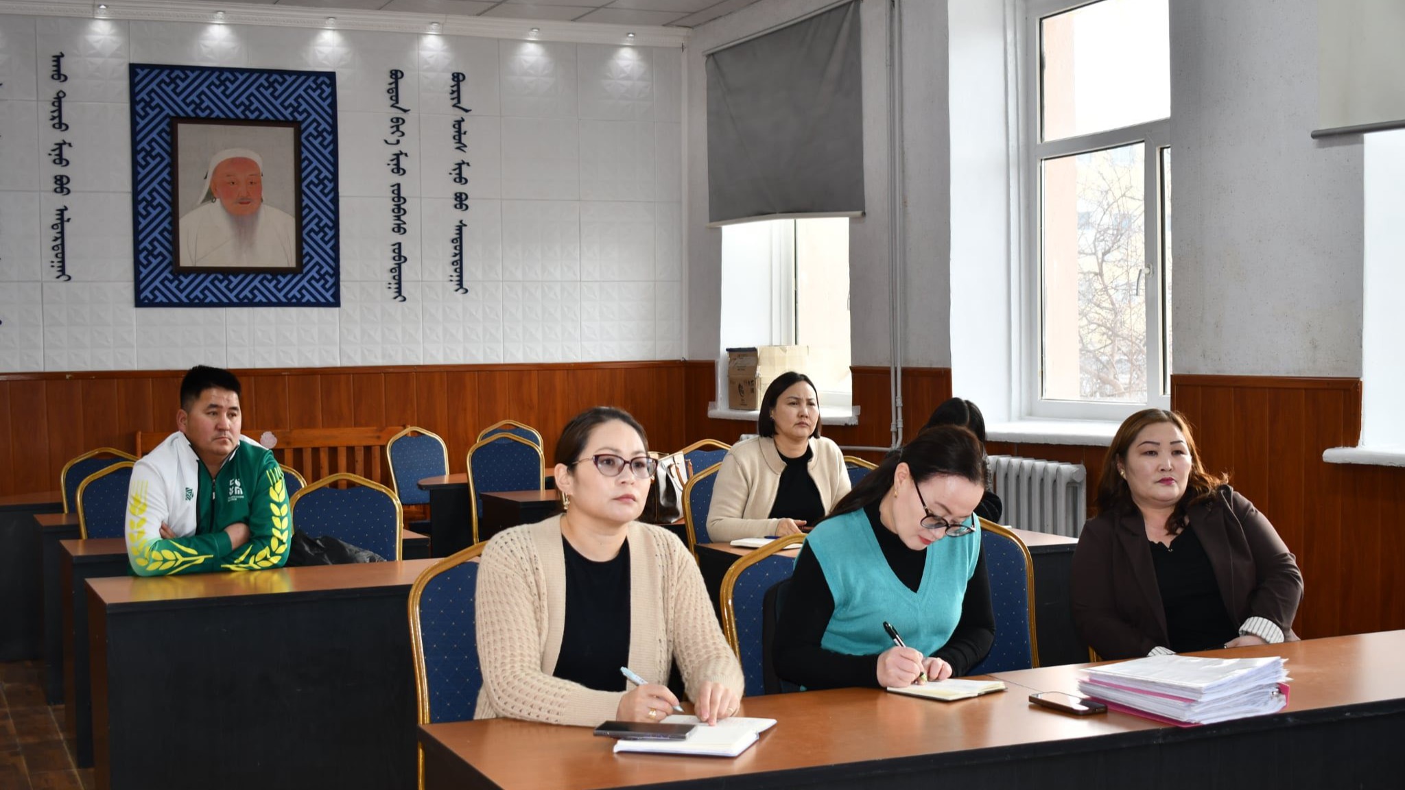 Уулзалт зохион байгууллаа